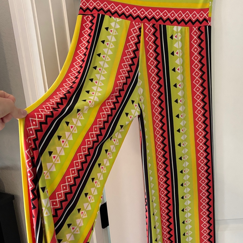 Colorful Geometric Patterned Pants - Picture 4 of 5